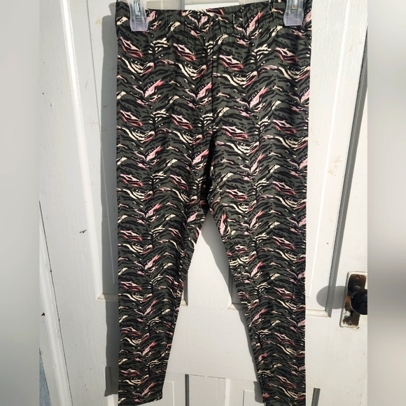 NWT 3 PAIRS- Cotton Leggings - Picture 4 of 9